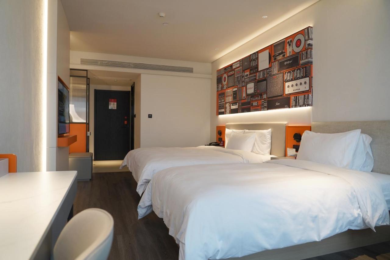 Ibis Styles Hotel - 260M From Guangji Street Subway Station Xi'an  Exterior photo